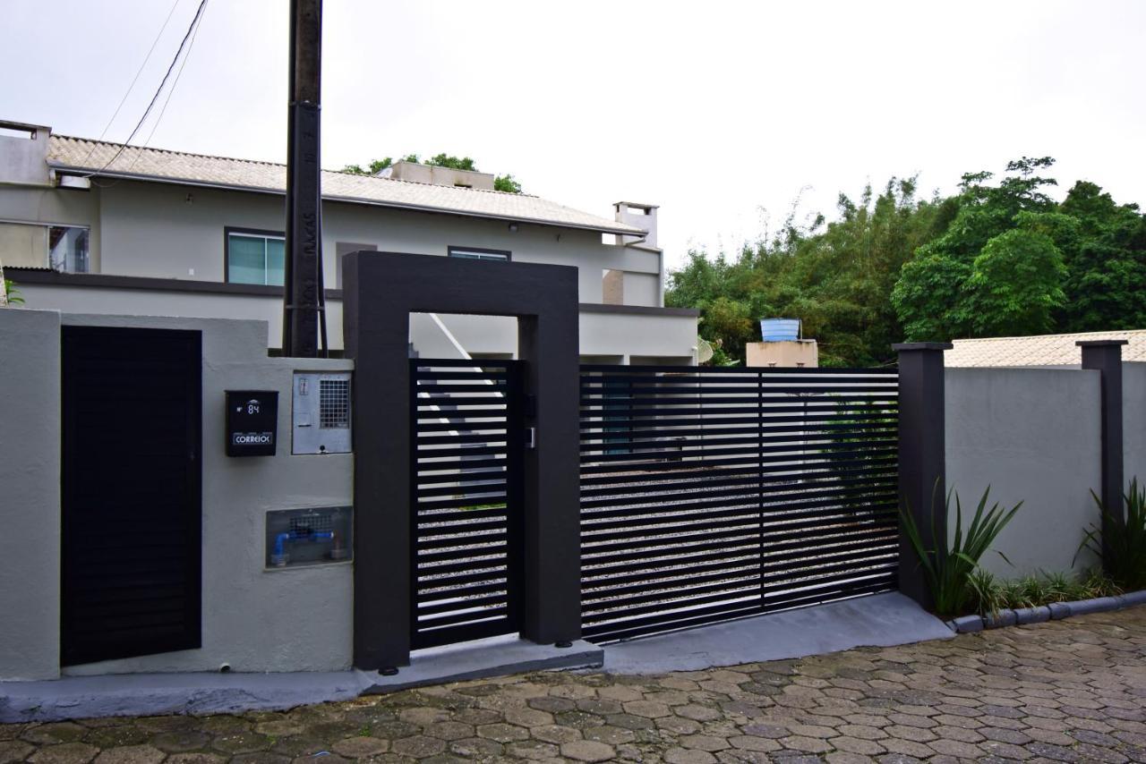 Apartment Morada Pinheiro 160m Da Bombinhas