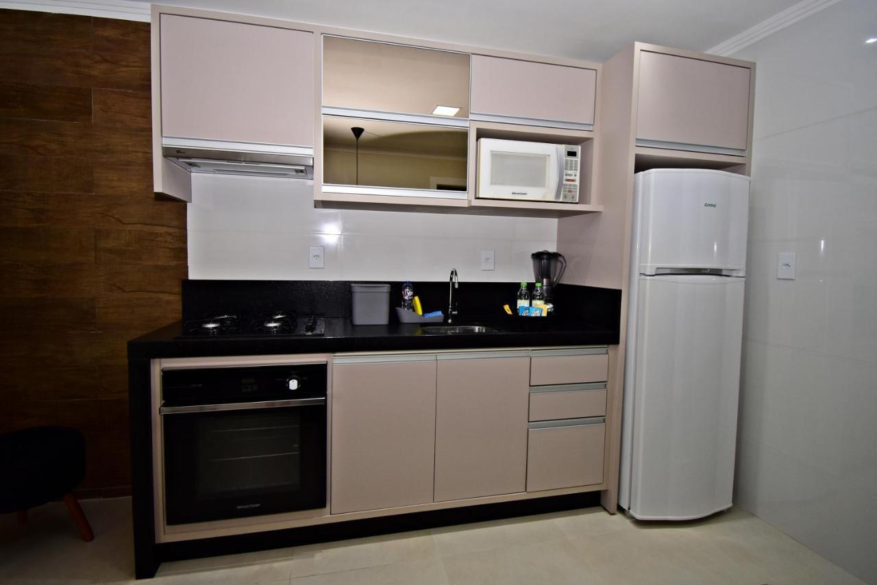 Morada Pinheiro 160m Da Bombinhas